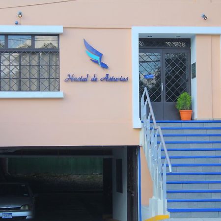 Hostal De Asturias San Salvador Esterno foto