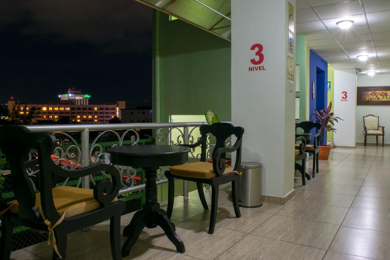 Hostal De Asturias San Salvador Esterno foto